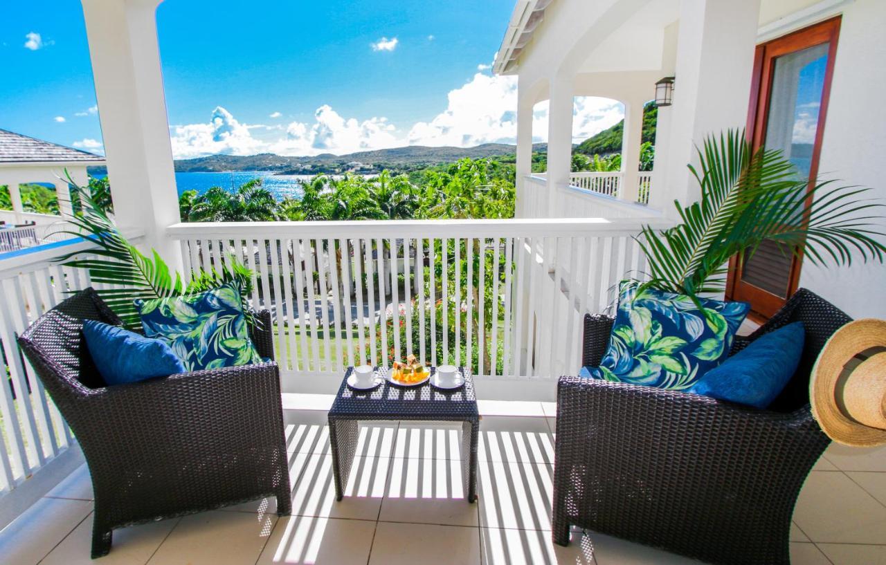 The Hideaway At Hughes Point Ξενοδοχείο Freetown Village Εξωτερικό φωτογραφία