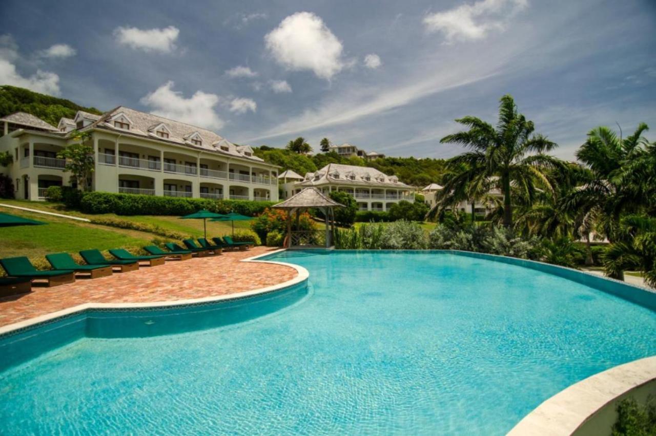 The Hideaway At Hughes Point Ξενοδοχείο Freetown Village Εξωτερικό φωτογραφία
