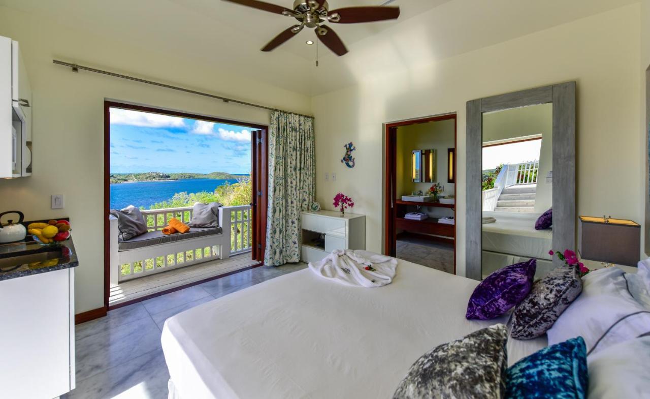 The Hideaway At Hughes Point Ξενοδοχείο Freetown Village Εξωτερικό φωτογραφία