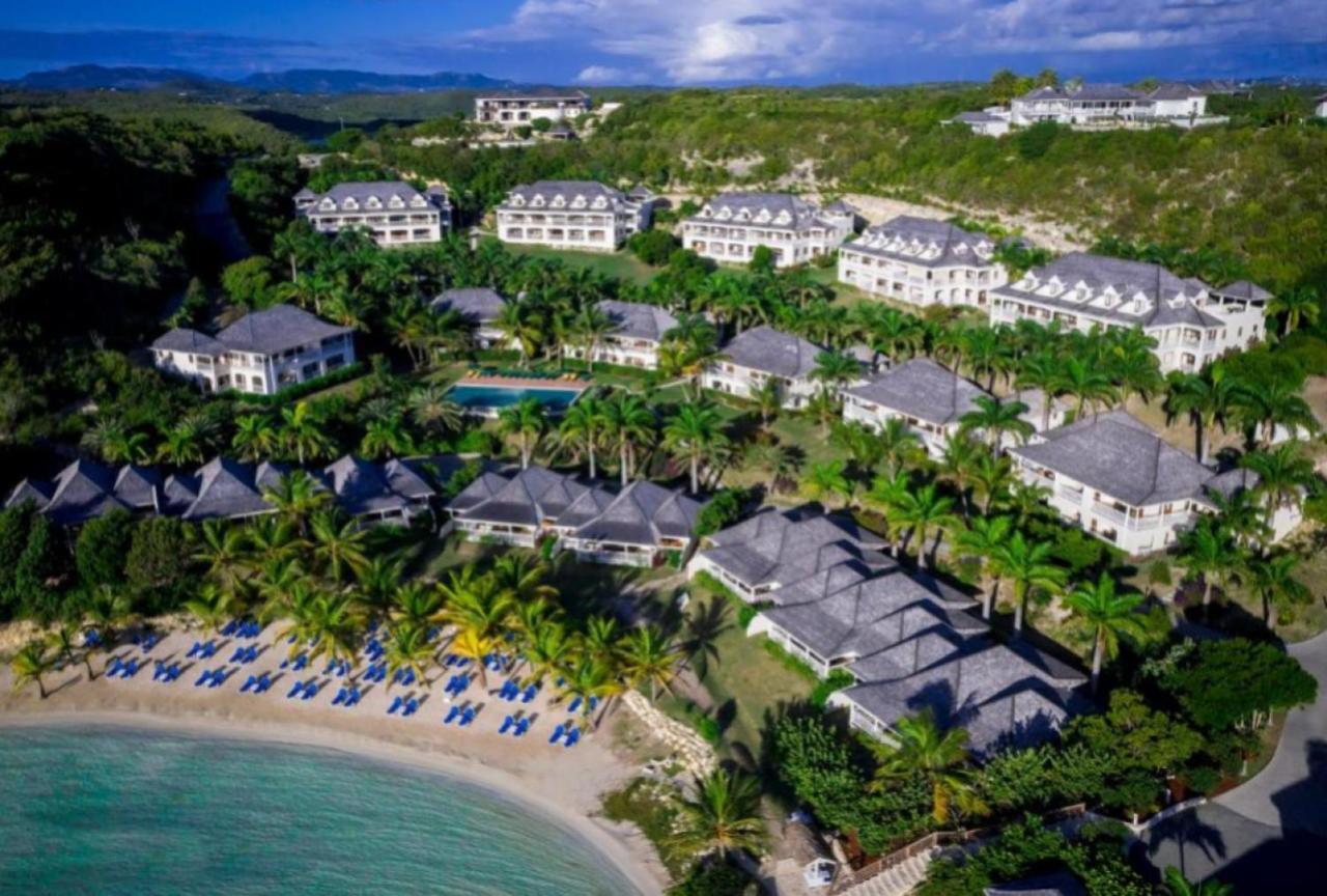 The Hideaway At Hughes Point Ξενοδοχείο Freetown Village Εξωτερικό φωτογραφία